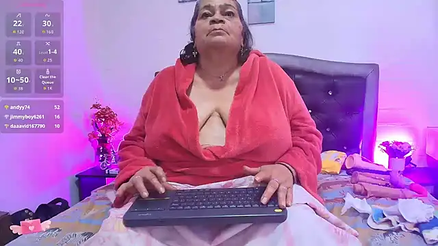 VickyBoobss online show from July 16, 2026, 8:55 am