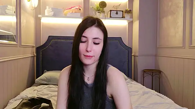 Snapshot of EmmaLawrens chatting on March 11, 2026, 10:42 am EmmaLawrens online show from March 11, 2026, 10:42 am