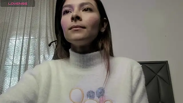 Aleska Miami online show from January 28, 2025, 5:56 pm