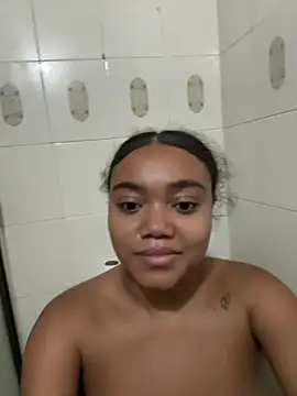 JasmineRose7 online show from April 21, 2026, 9:49 am