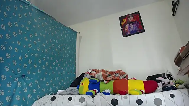 boysLittle online show from November 13, 2025, 4:38 am