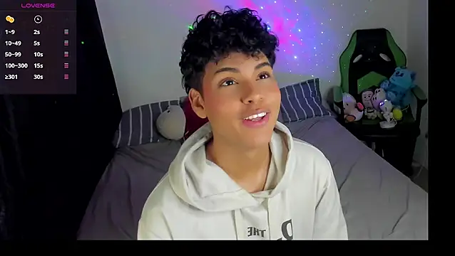 Snapshot of dani_angels__ chatting on February 8, 2025, 6:54 am dani angels online show from February 8, 2025, 6:54 am