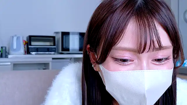 Snapshot of riken_jp chatting on October 14, 2025, 4:24 am riken jp online show from October 14, 2025, 4:24 am