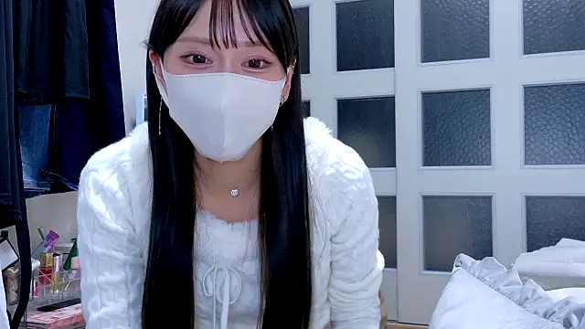 Snapshot of riken_jp chatting on October 26, 2025, 2:50 pm riken jp online show from October 26, 2025, 2:50 pm