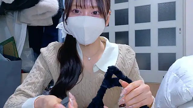 Snapshot of riken_jp chatting on February 22, 2026, 3:35 pm riken jp online show from February 22, 2026, 3:35 pm