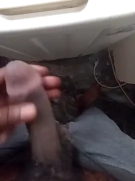 Snapshot of mario0212 chatting on December 21, 2025, 12:18 pm mario0212 online show from December 21, 2025, 12:18 pm