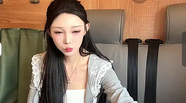 muyan 00 online show from February 22, 2025, 4:51 am