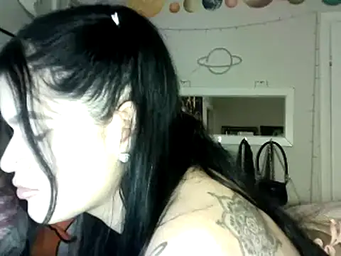 Snapshot of nikkikittyx3 chatting on March 22, 2025, 6:11 am nikkikittyx3 online show from March 22, 2025, 6:11 am