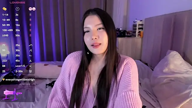 Snapshot of marin_light chatting on February 20, 2026, 10:01 pm marin light online show from February 20, 2026, 10:01 pm