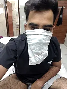 13lusty online show from March 22, 2025, 11:11 am