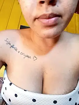 oliveira k online show from February 14, 2026, 8:31 pm