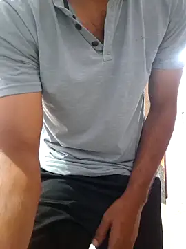 Snapshot of braveman999 chatting on February 15, 2026, 4:02 am braveman999 online show from February 15, 2026, 4:02 am