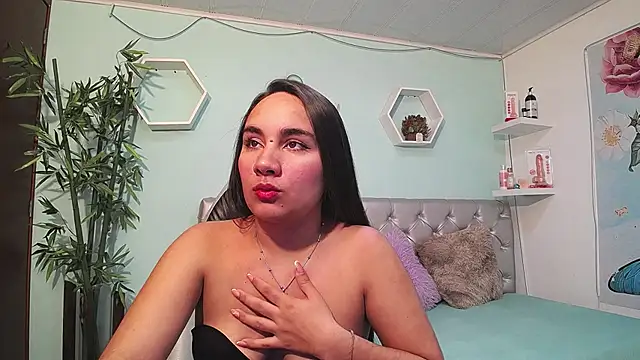 Maylin horny19 online show from July 4, 2026, 3:57 am