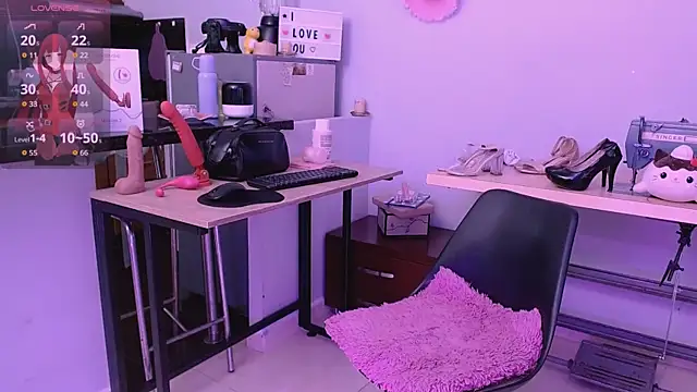 Mattilda 18 online show from September 24, 2025, 7:53 pm