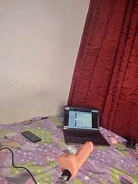 Snapshot of lunitasexy chatting on February 27, 2025, 12:34 pm lunitasexy online show from February 27, 2025, 12:34 pm