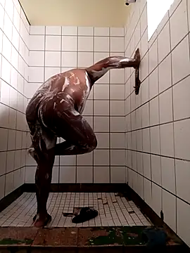 Snapshot of Dube501 chatting on February 9, 2026, 7:17 am Dube501 online show from February 9, 2026, 7:17 am