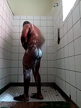 Snapshot of Dube501 chatting on February 12, 2026, 10:48 am Dube501 online show from February 12, 2026, 10:48 am