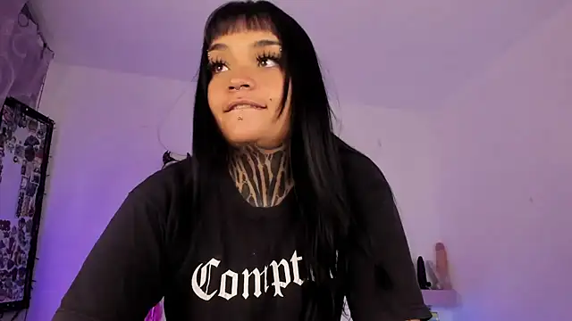 amyswallow7 online show from February 10, 2026, 1:15 am