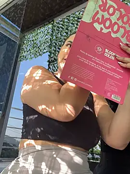 AlynAllen online show from March 15, 2026, 12:45 pm