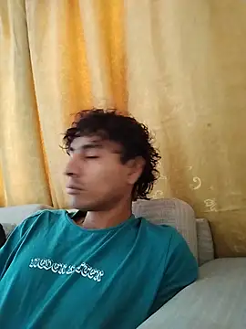 Saweetieyblacksnake online show from June 20, 2026, 1:05 pm