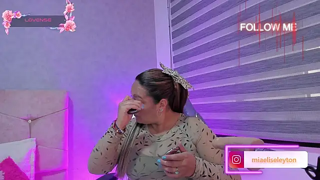 Elise-Leyton online show from October 1, 2025, 3:05 pm