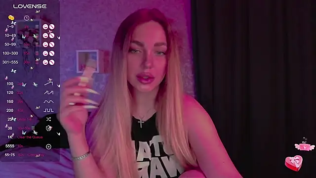 Mika Rayy online show from February 10, 2025, 8:42 pm