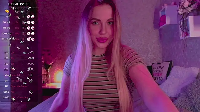 Mika Rayy online show from March 21, 2025, 7:24 pm