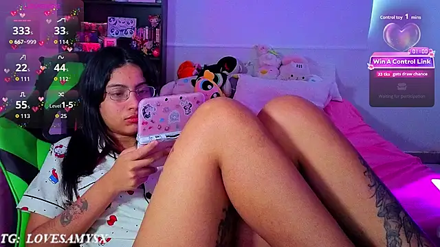 Lovelyamyy online show from June 4, 2026, 3:06 pm