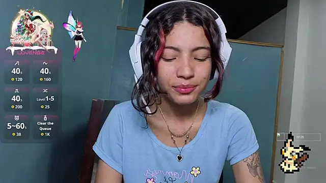 Lovelyamyy online show from November 14, 2025, 1:48 pm