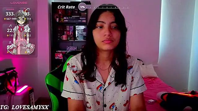 Lovelyamyy online show from June 19, 2026, 2:23 pm