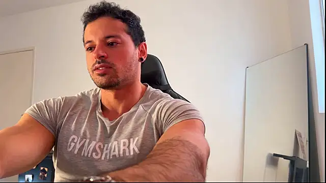 Lucasfit24 online show from June 21, 2026, 3:07 pm