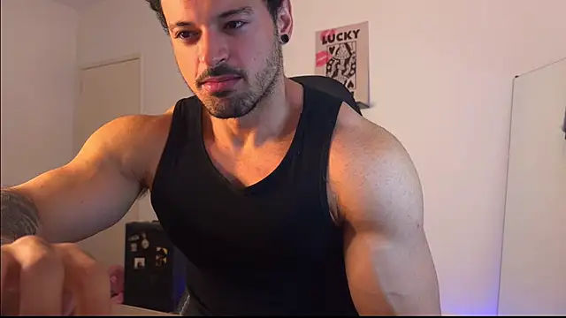 Lucasfit24 online show from July 29, 2026, 3:33 pm