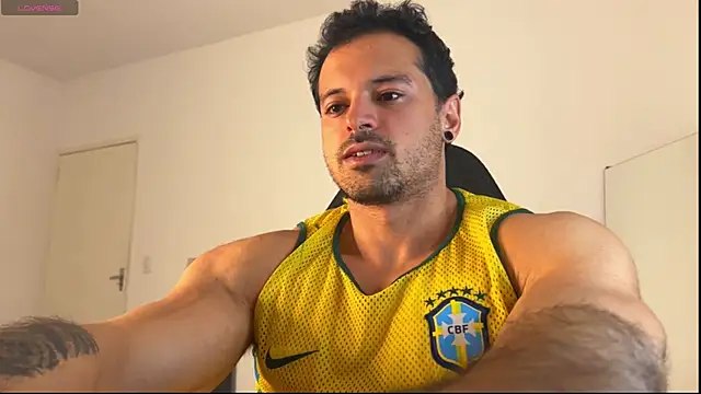 Lucasfit24 online show from June 20, 2026, 1:54 am
