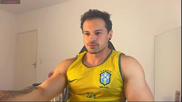 Lucasfit24 online show from June 19, 2026, 1:00 am
