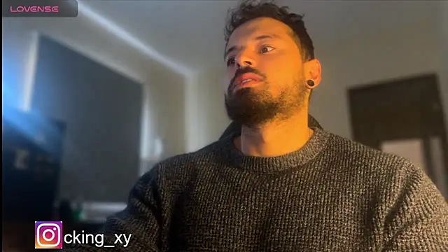 Lucasfit24 online show from October 2, 2025, 1:58 pm