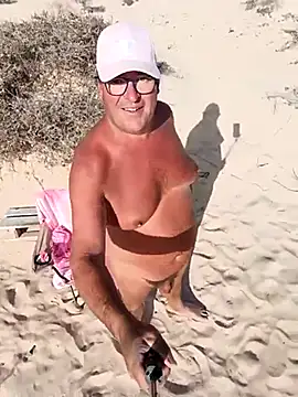 MountJohnXL online show from February 19, 2025, 4:44 pm