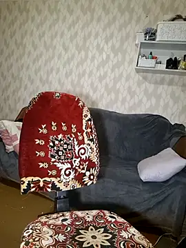 Melenka online show from November 6, 2025, 10:58 pm