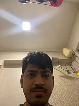 cute modell online show from February 28, 2025, 4:54 am