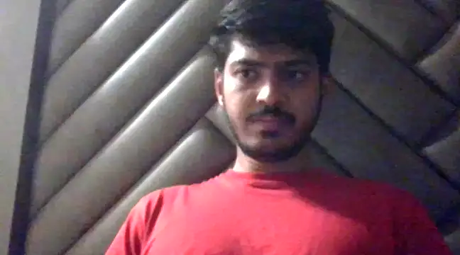 cute modell online show from March 18, 2025, 6:28 pm