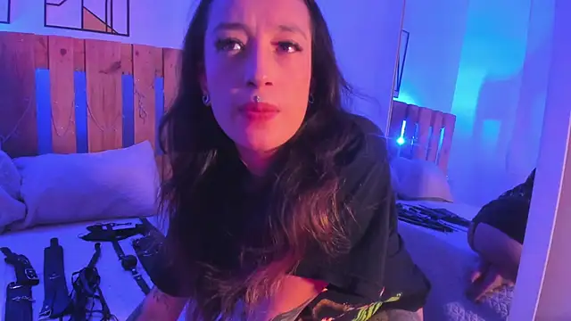 Snapshot of coral_jonesss chatting on March 20, 2026, 3:57 pm coral jonesss online show from March 20, 2026, 3:57 pm