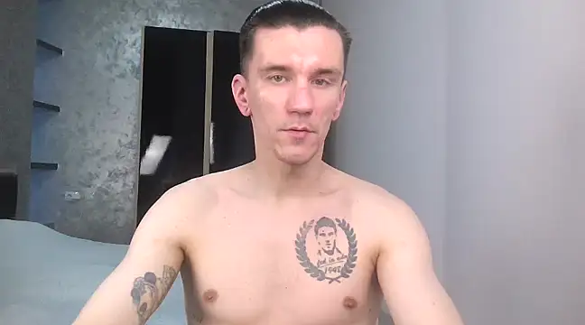 NathanNate0410 online show from January 30, 2025, 9:14 pm