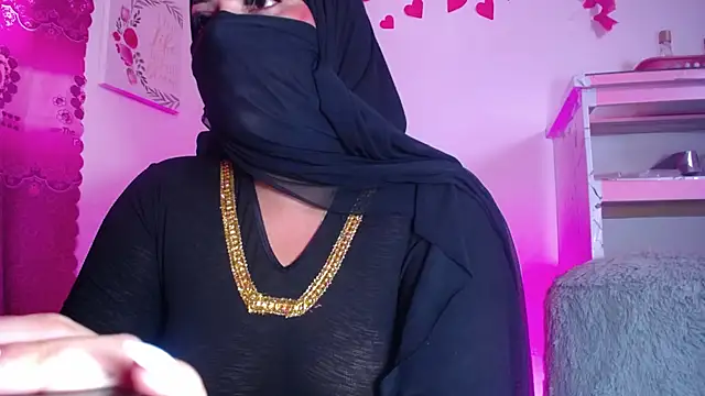 Snapshot of malih_samir chatting on February 18, 2026, 2:35 pm malih samir online show from February 18, 2026, 2:35 pm