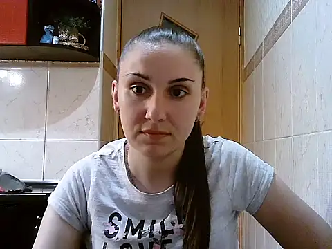 Yuliia30 online show from May 28, 2026, 6:14 pm
