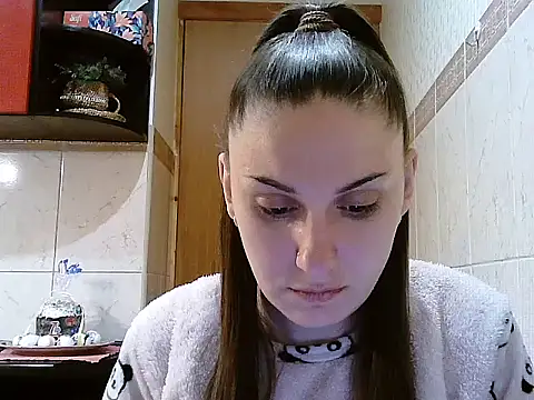 Snapshot of Yuliia30 chatting on April 11, 2026, 8:01 pm Yuliia30 online show from April 11, 2026, 8:01 pm
