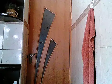 Yuliia30 online show from February 6, 2026, 7:37 am