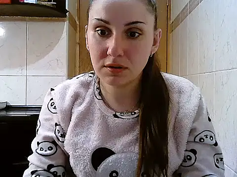 Snapshot of Yuliia30 chatting on April 16, 2026, 7:36 pm Yuliia30 online show from April 16, 2026, 7:36 pm