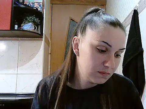 Snapshot of Yuliia30 chatting on May 12, 2026, 3:07 pm Yuliia30 online show from May 12, 2026, 3:07 pm
