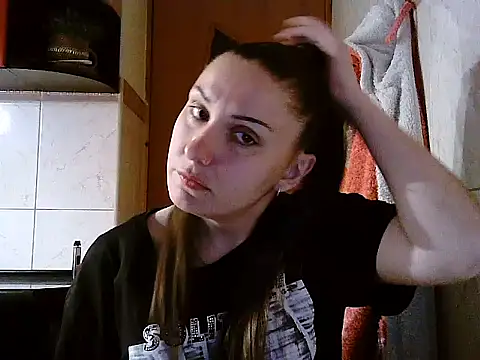 Snapshot of Yuliia30 chatting on April 26, 2026, 4:15 pm Yuliia30 online show from April 26, 2026, 4:15 pm