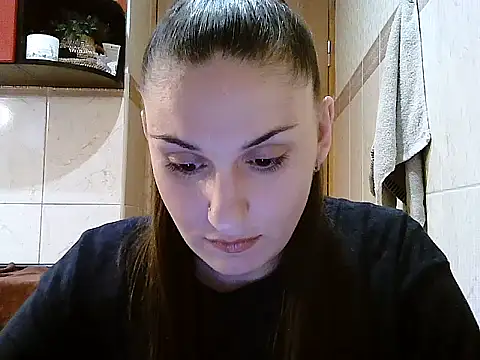 Yuliia30 online show from June 16, 2026, 4:40 pm