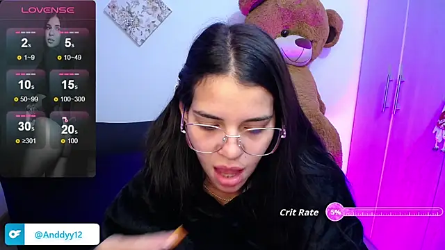 Anddyy   online show from December 19, 2025, 2:26 am